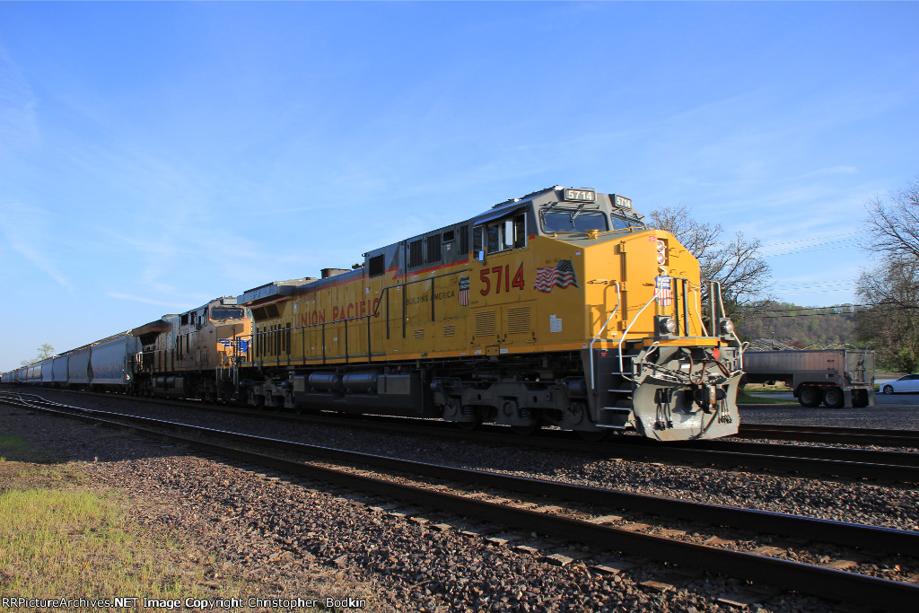 UP 5714